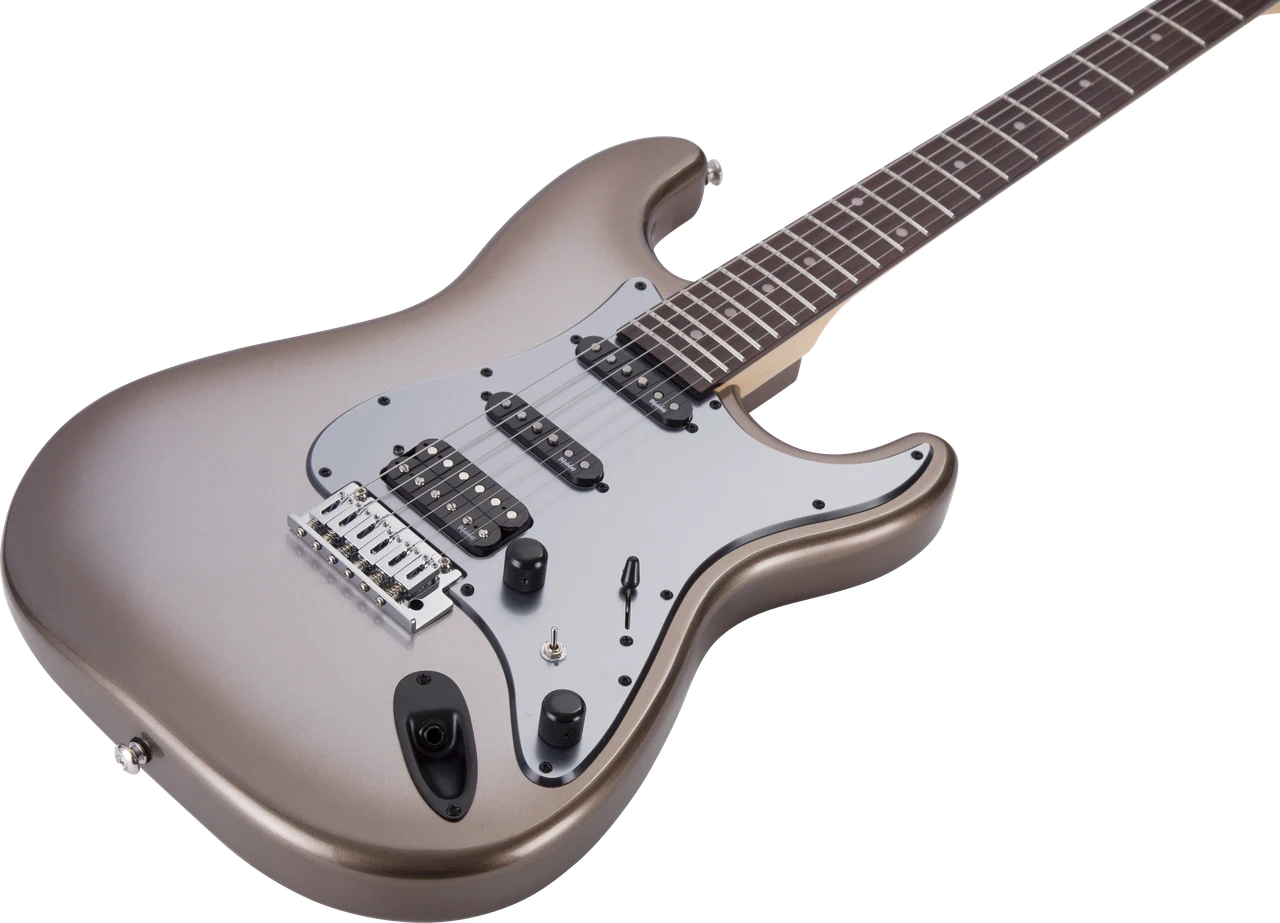 M35F（SI）のボディ。3基のピックアップと5ウェイ・スイッチ、MOJO TRICKスイッチ